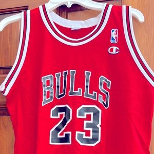 Champion NBA Chicago Bulls. Authentic Apparel Jersey Jordan #23 Boys Size XL